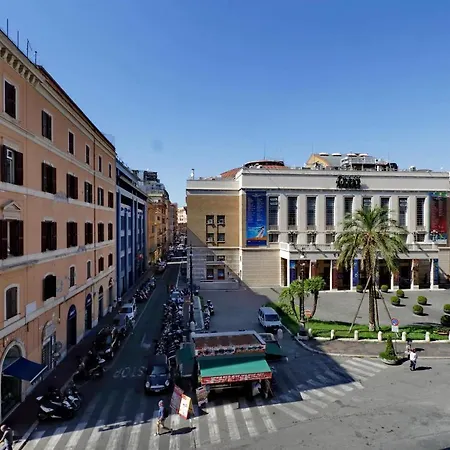 Konukevi Opera 58 - Teatro Dell'opera